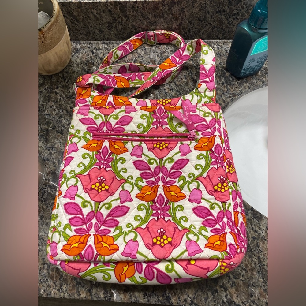 EUC Vera Bradley Purse - Picture 2 of 4